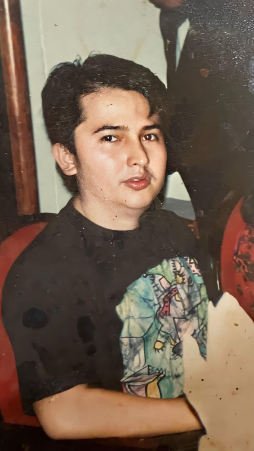 Wanita ini unggah foto lawas ayah Marshanda dan sebut sosoknya dengan papa, masih saudara?