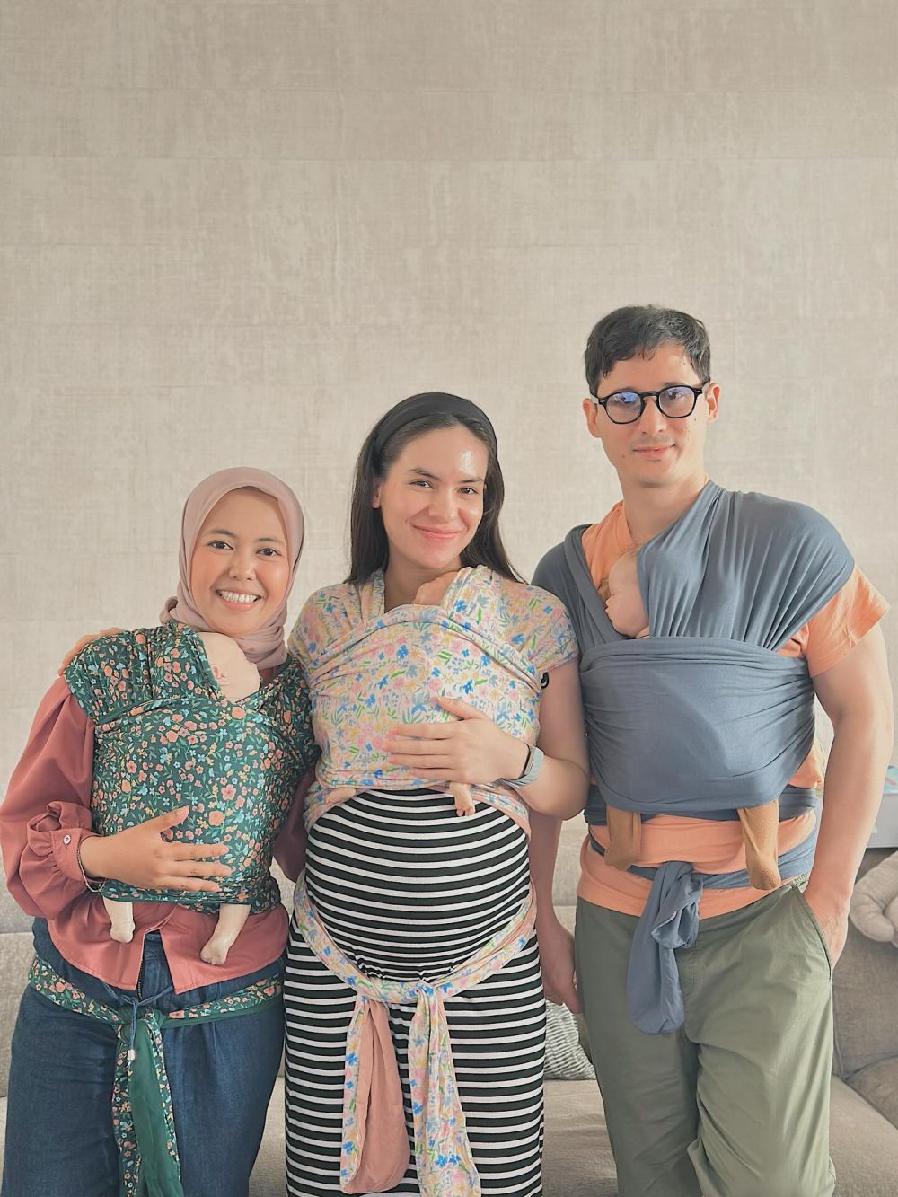 Siap jadi ayah, ini 9 potret Nino Fernandez dampingi Steffi Zamora ikut kelas menyusui