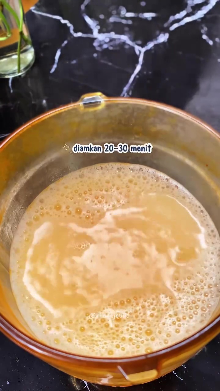 Kerak kunyit bikin blender jadi super dekil? Ini cara mengubahnya biar bening seperti baru beli