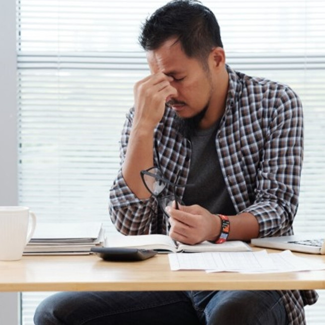 100 Kata-kata sedih capek, mewakili perasaan dan menenangkan diri