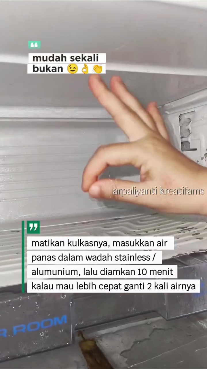 Cuma butuh 10 menit, bunga es di freezer langsung mudah dibersihkan tanpa tunggu mencair semalaman 