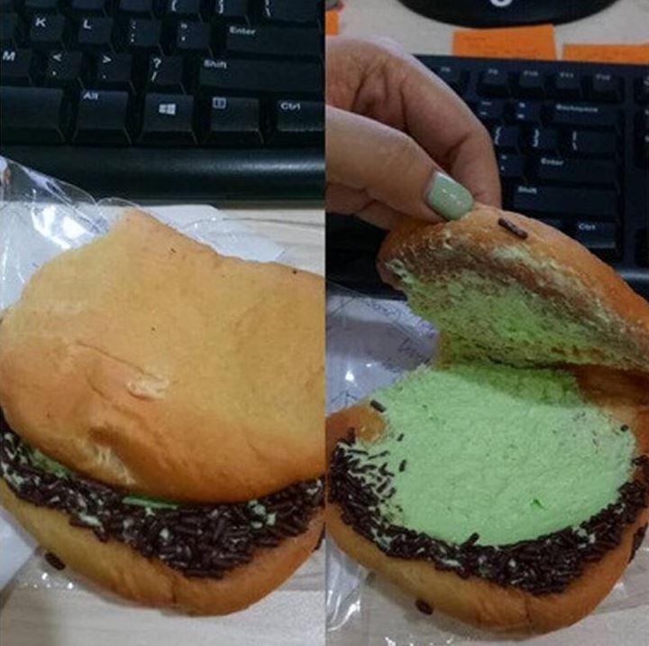 Ketika harapan tak sesuai realita, 13 potret apes makan roti ini bikin geleng kepala