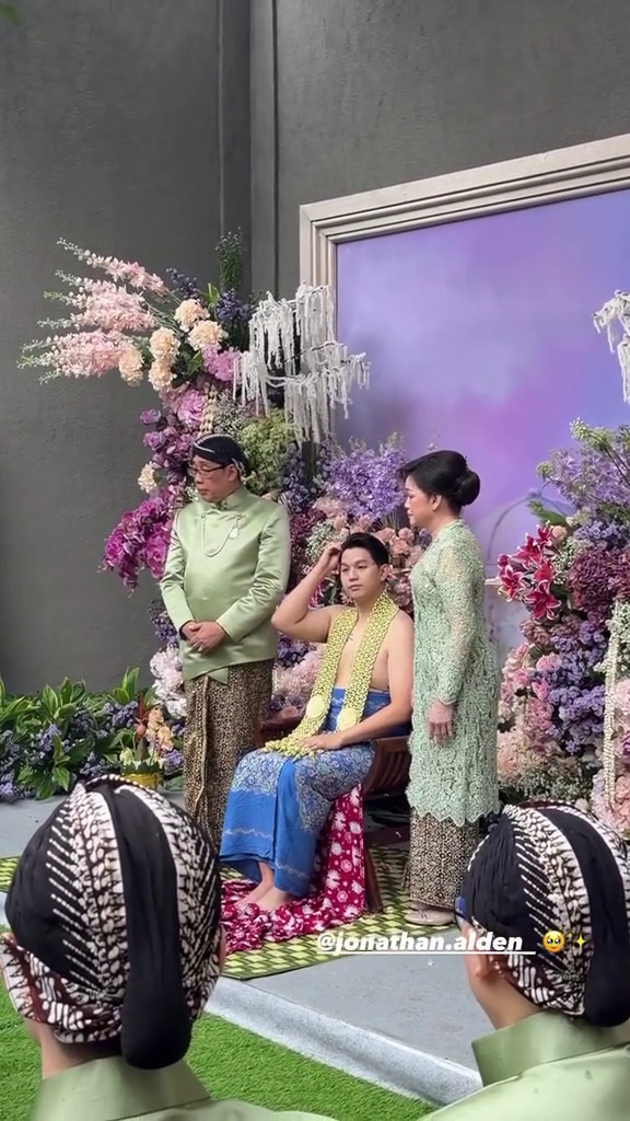 Segera lepas masa lajang, ini 9 potret momen siraman Brisia Jodie dan Jonathan Alden