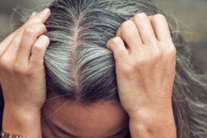 Kembalikan rambut putih uban jadi hitam lagi tanpa jintan, cuma dengan tambahan 2 bahan dapur