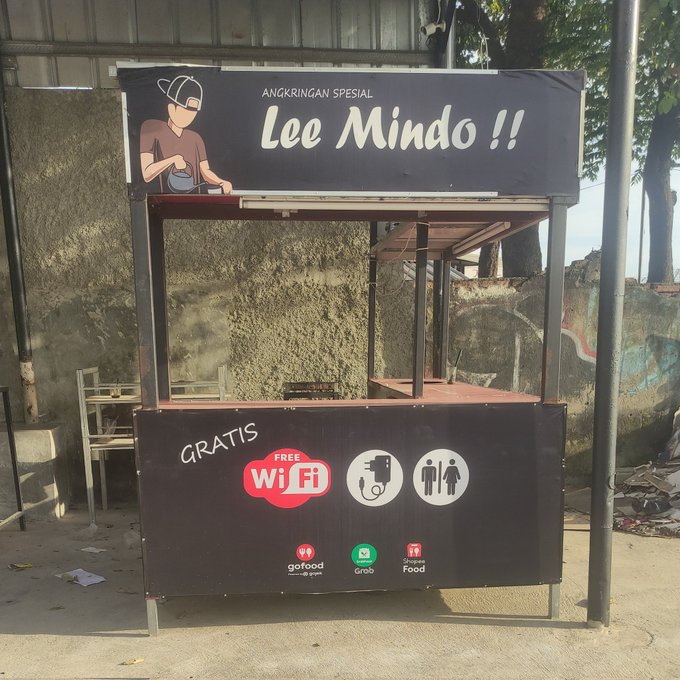 11 Spanduk dagangan bahasa jawa ini bikin ketawa, bikin pembeli mesam-mesem dan auto mampir ke toko