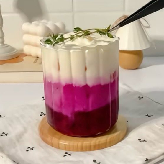 5 Resep minuman yakult kekinian dengan perpaduan rasa buah-buahan, manis dan asamnya fun saat diminum