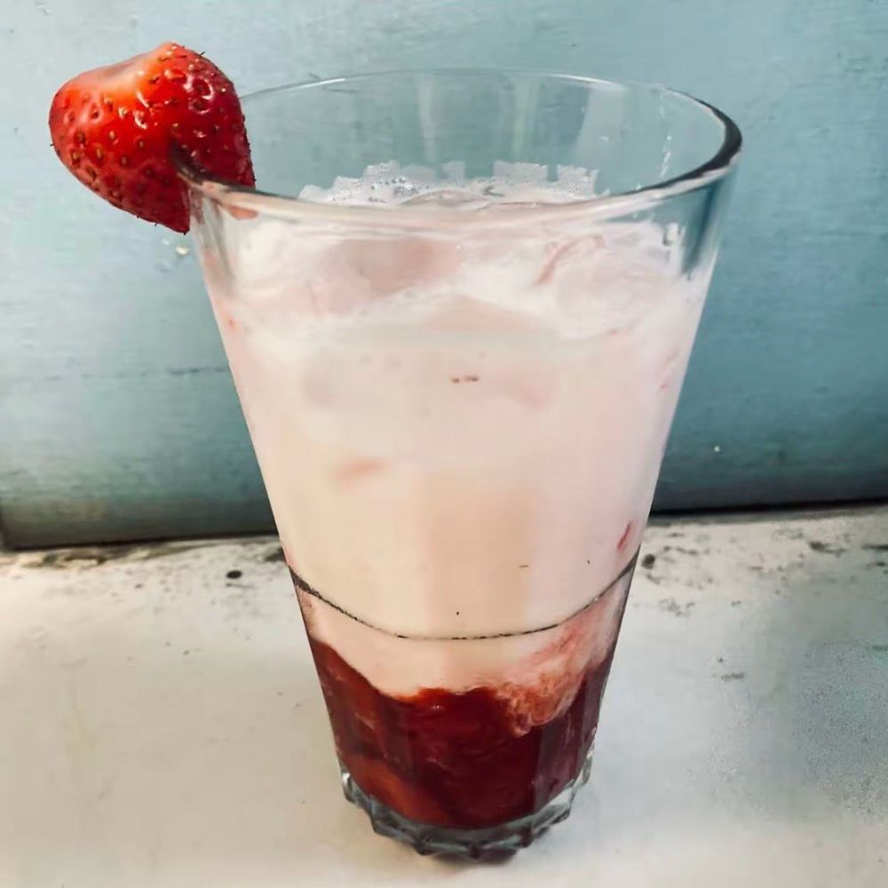 5 Resep minuman yakult kekinian dengan perpaduan rasa buah-buahan, manis dan asamnya fun saat diminum