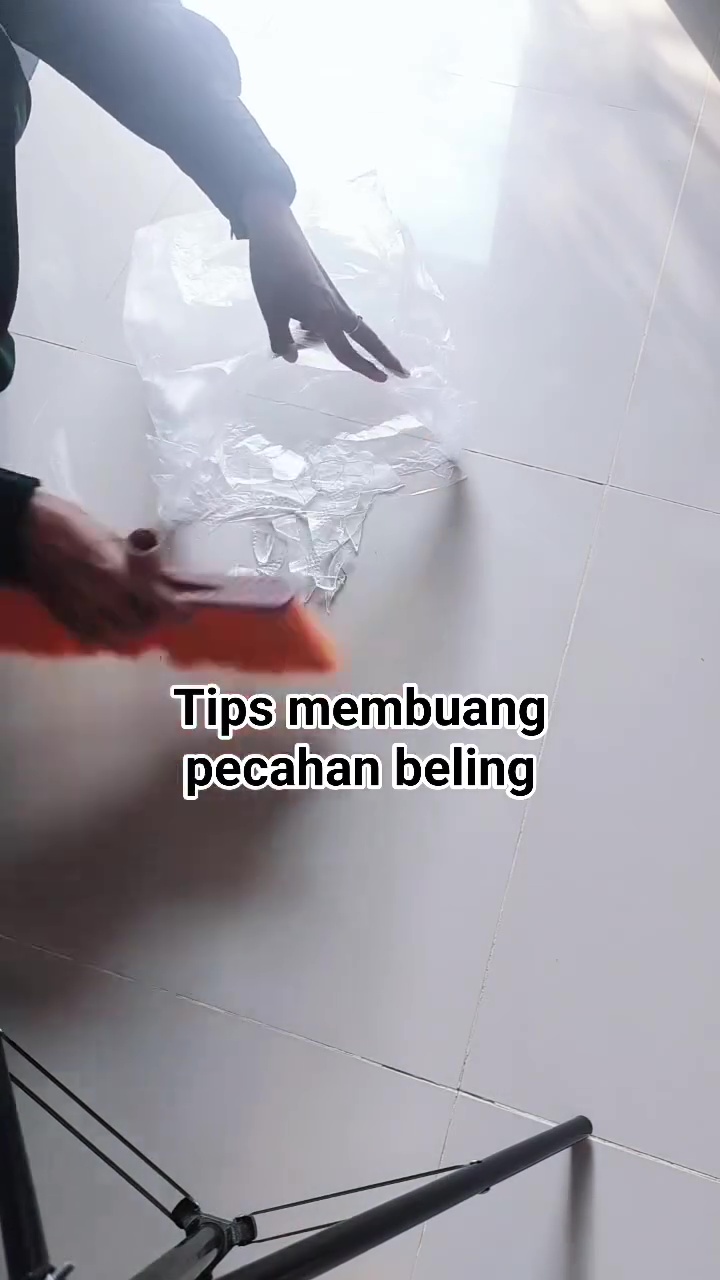 Jangan asal buang piring kaca yang pecah! Ini solusinya supaya nggak bikin cedera