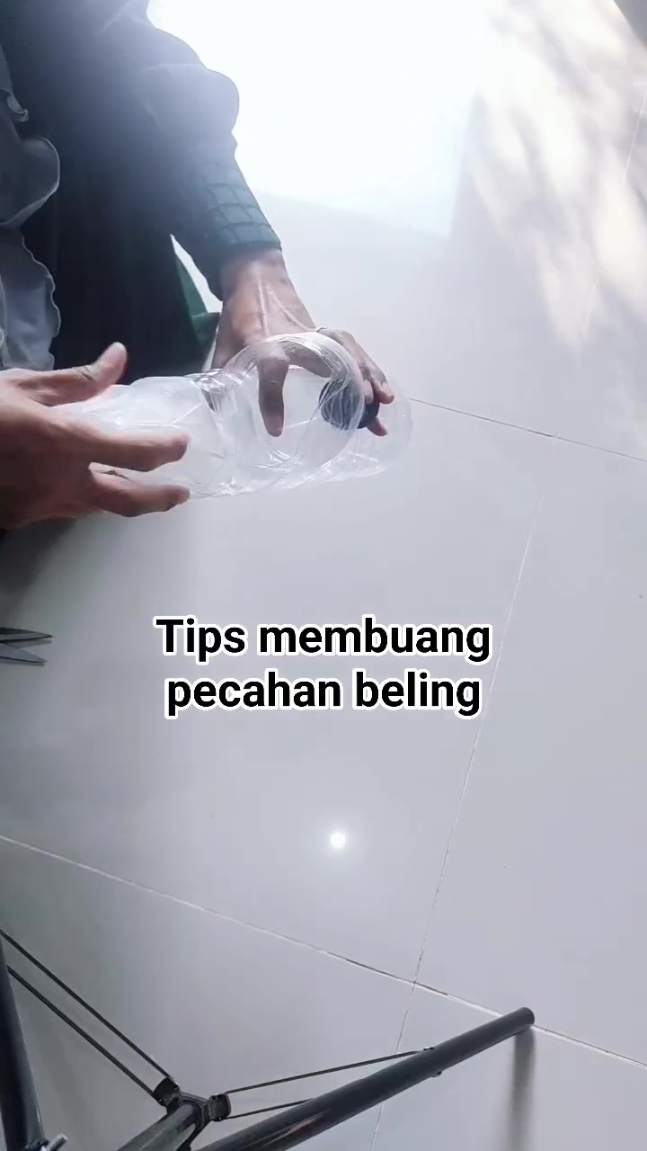 Jangan asal buang piring kaca yang pecah! Ini solusinya supaya nggak bikin cedera
