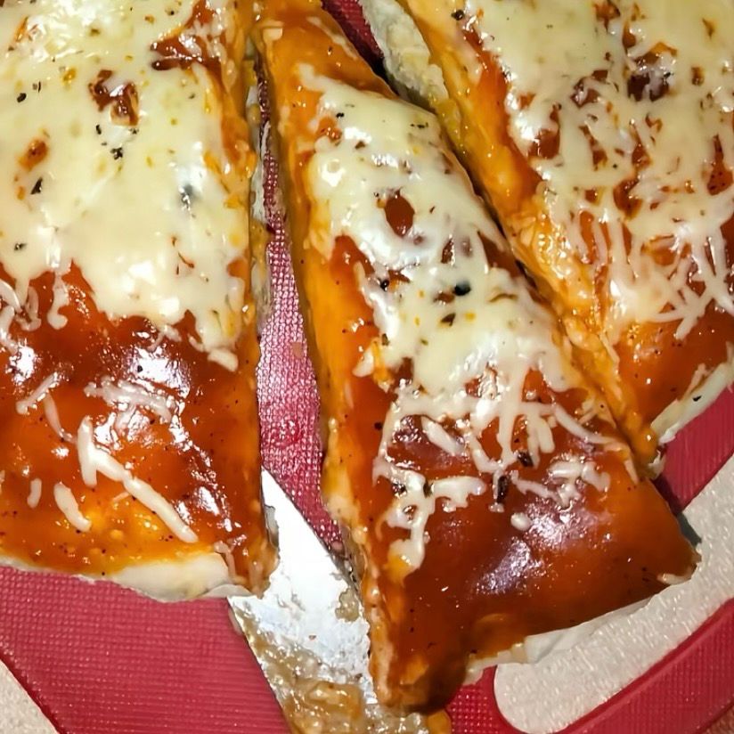 9 Resep pizza teflon dengan topping keju yang anti ribet tapi tetap cheesy dan istimewa