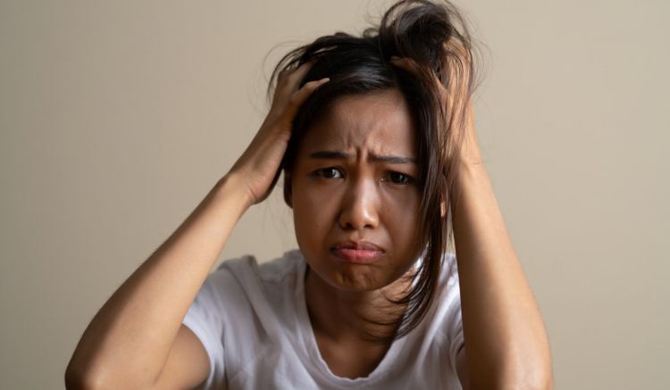 10 Rekomendasi shampo untuk rambut lepek, wangi tahan lama dan bebas minyak