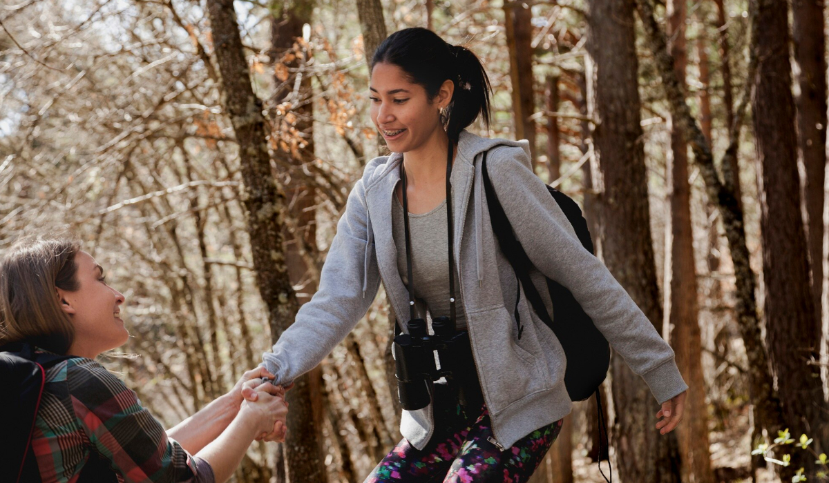 100 Kata-kata mutiara sahabat sejati yang menguatkan, bantu kamu bertahan di momen-momen sulit