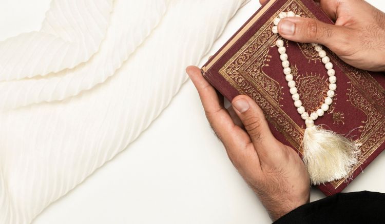 100 Kata-kata Islami tentang istiqomah dalam kebaikan, cocok buat renungan biar ibadah tetap stabil