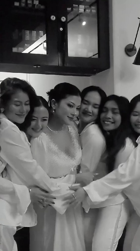 2 Tahun lalu viral diselingkuhi suami lalu cerai, kini nikah lagi, 9 potret bridal shower Hanum Mega