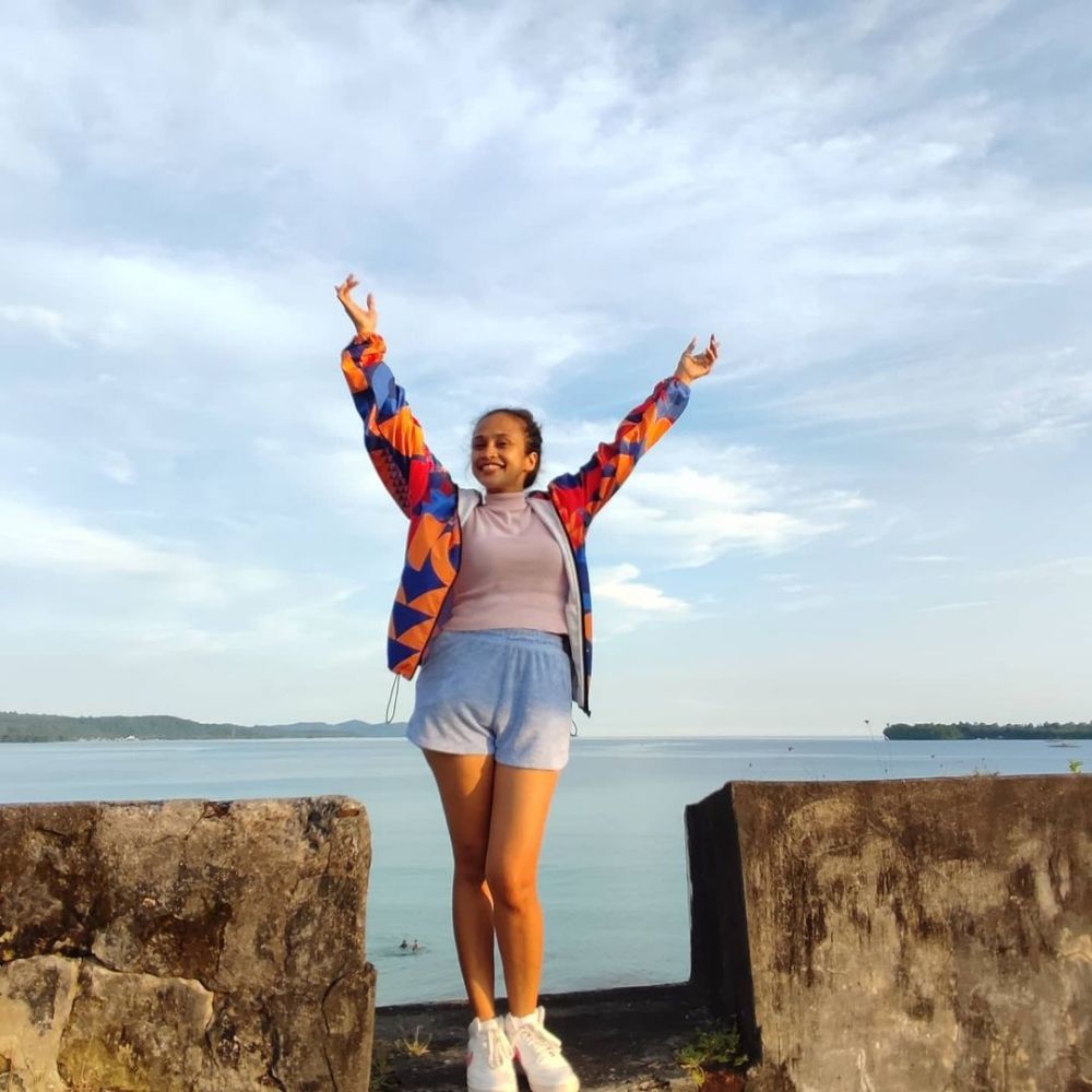 Runner-up Gadis Sampul 1990 ini kini jualan sayur, ini 11 potret terbarunya yang bikin penasaran