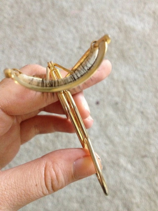 Cuma cewek yang bakal ngerti, 13 potret lucu ini buktiin susahnya hal kecil di hidup perempuan