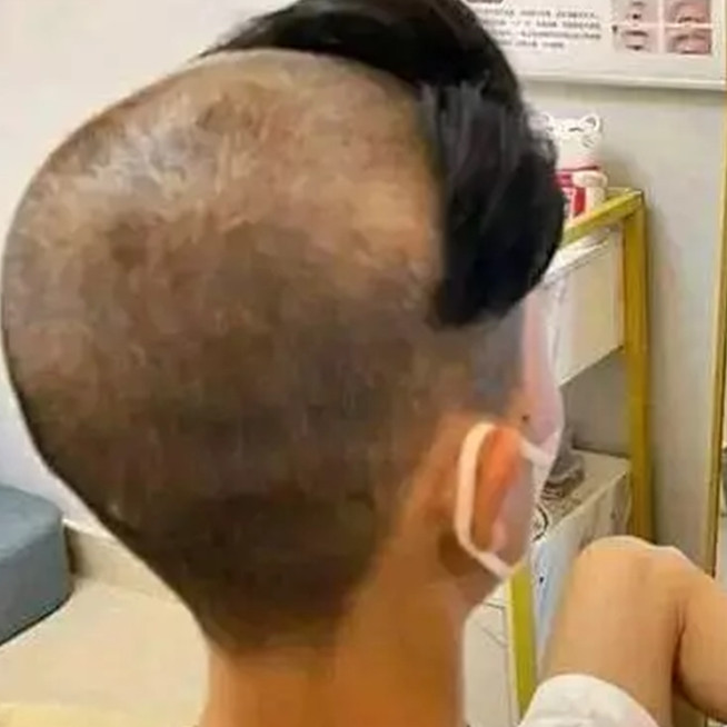 11 Aksi absurd cowok ini bikin netizen ketawa sampai mules, ada-aja kelakuannya