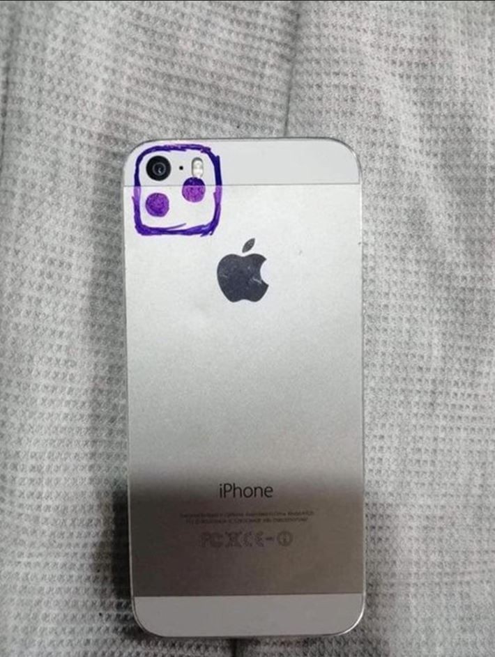 11 Desain kamera iphone paling nyeleneh, ada yang mirip kompor dan CCTV, bikin senyum kecut