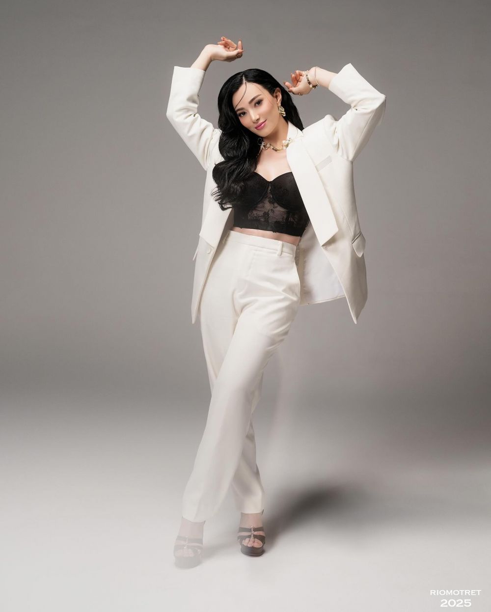 Asmirandah ingin badan ideal pasca melahirkan, putuskan sedot lemak, ini 9 potret hasilnya