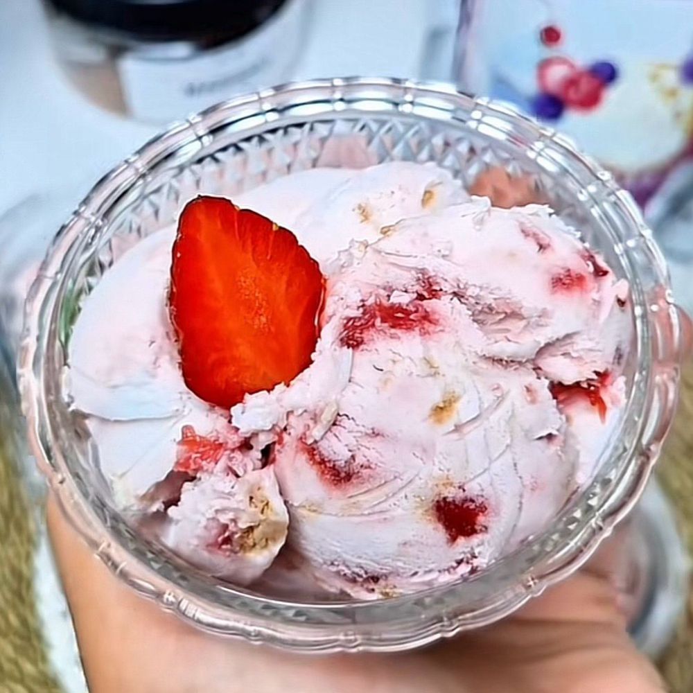 9 Resep variasi es krim rumahan dari yang milky hingga fruity, mudah dibuat dan nagih maksimal