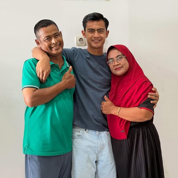 Ayah Pratama Arhan meninggal dunia, banjir ucapan duka