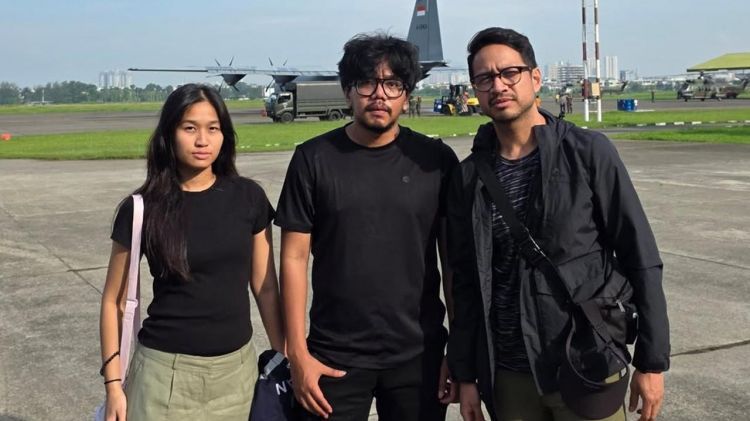 Dampingi suami dalam aksi sosial di Sumatra, 6 potret Muthia Nadhira istri Ferry Irwandi jadi relawan