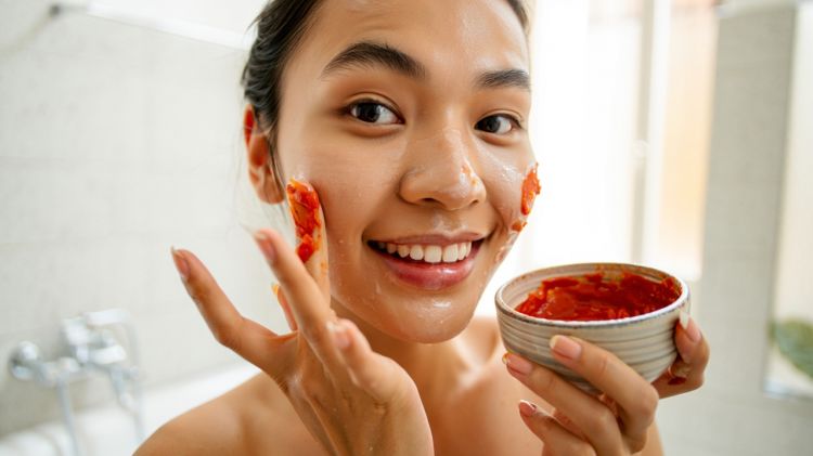 Rahasia wajah glowing cuma pakai 1 jenis buah, komedo hilang dan pori wajah mengecil alami