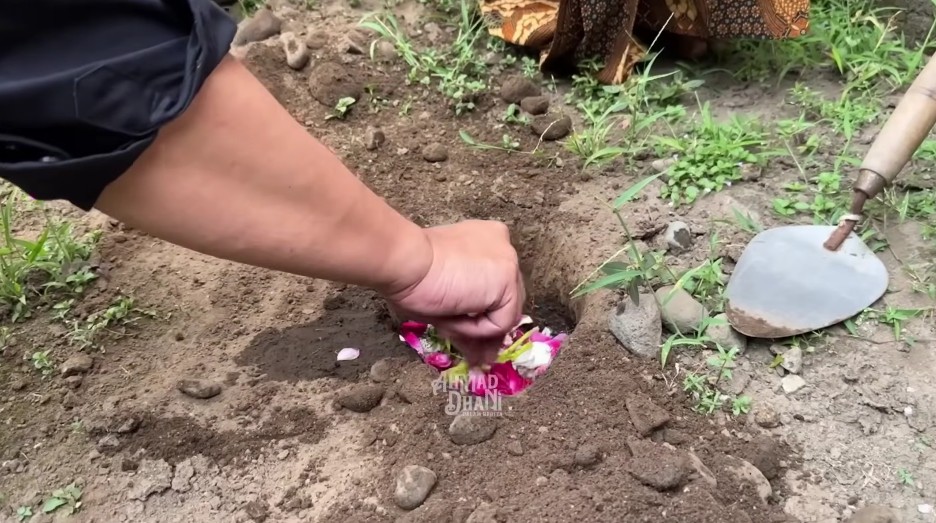 9 Potret Ahmad Dhani dan Mulan Jameela gelar akikah anak adopsinya, terungkap asal usul sang bayi