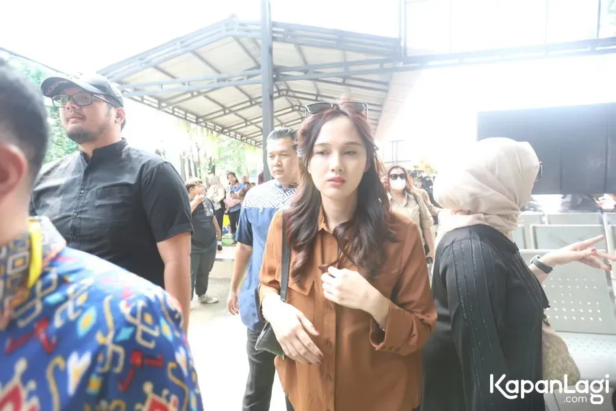 Kakak sempat tak restui Meiza Aulia menikah dengan Eza Gionino, ungkap kini adiknya harus ke psikolog