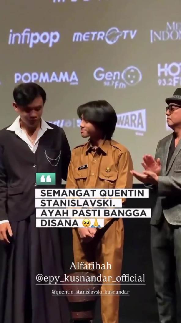 Wujudkan keinginan mendiang Epy Kusnandar, 9 potret keluarga Karina Ranau hadiri gala premiere Qorin 2