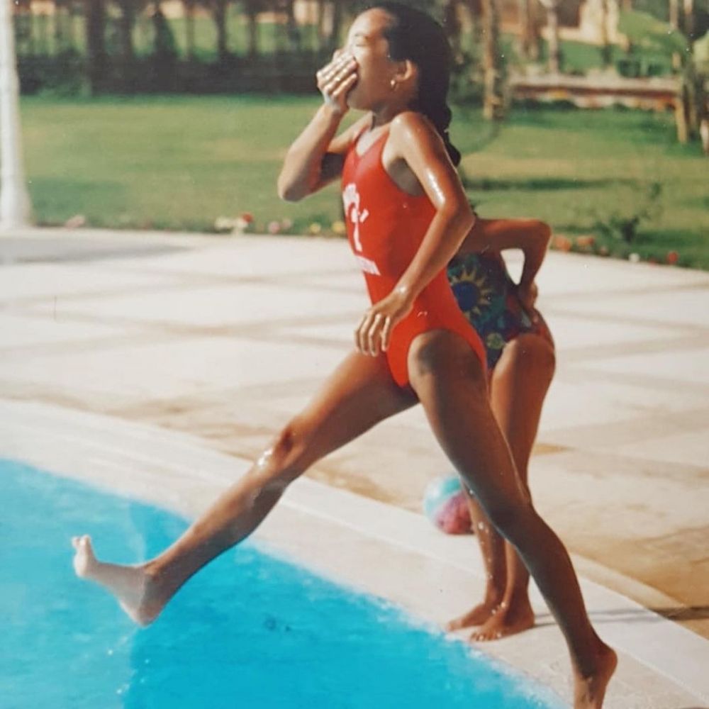 10 Transformasi Jennifer Bachdim, punya body goals tanpa filler meski kini jadi ibu 4 anak