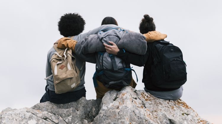 100 Kata-kata bijak dalam hubungan pertemanan, tulus dan menginspirasi