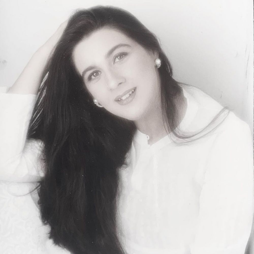 Cantiknya bikin terpesona, begini foto lawas ibu 11 aktris Bollywood