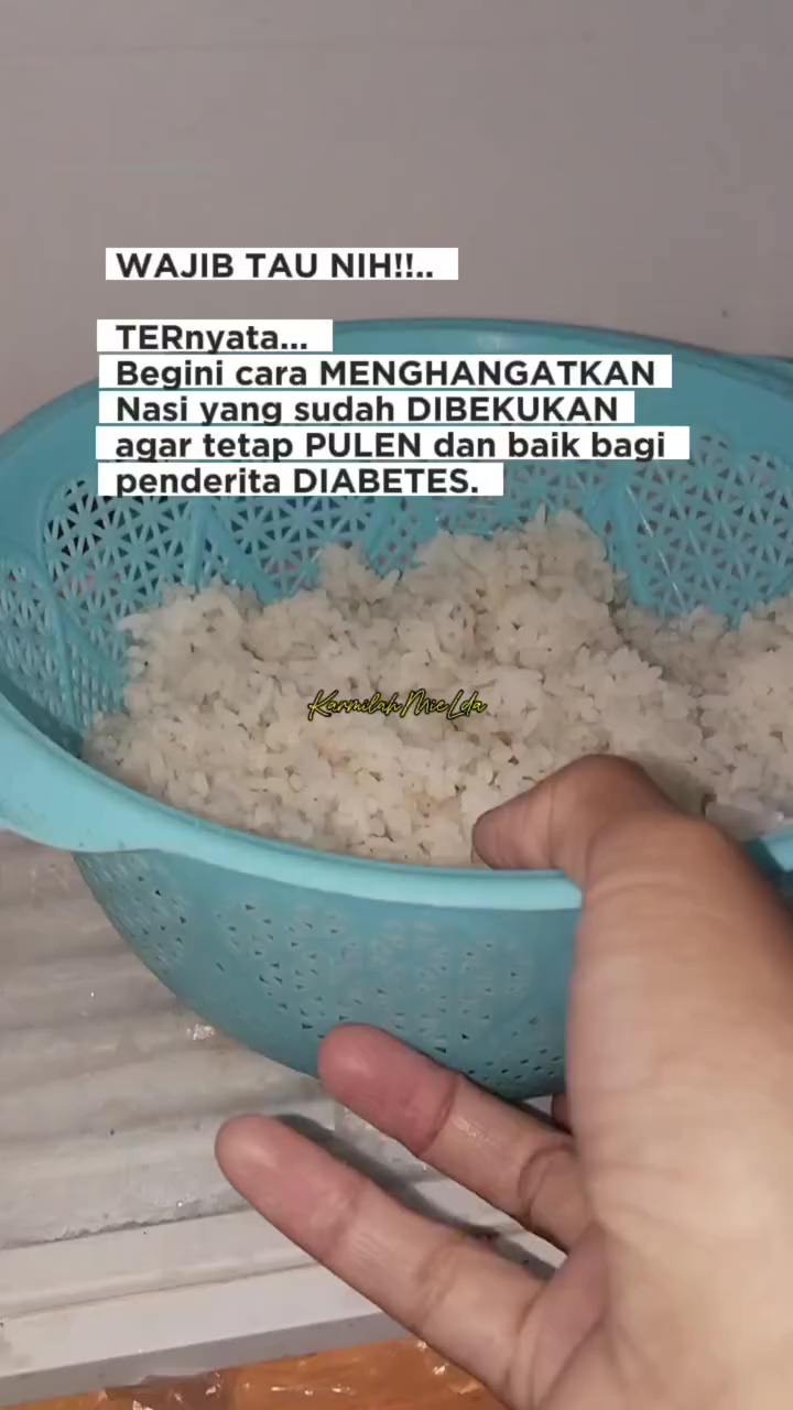 Ingin nasi tetap pulen meski sudah dibekukan di freezer? Coba hangatkan pakai cara ini biar lebih enak
