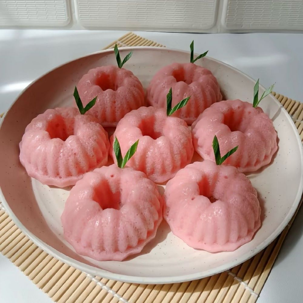 9 Resep kreasi kue apem manis dari yang jadul hingga kekinian, bentuk, warna, dan rasanya menggoda