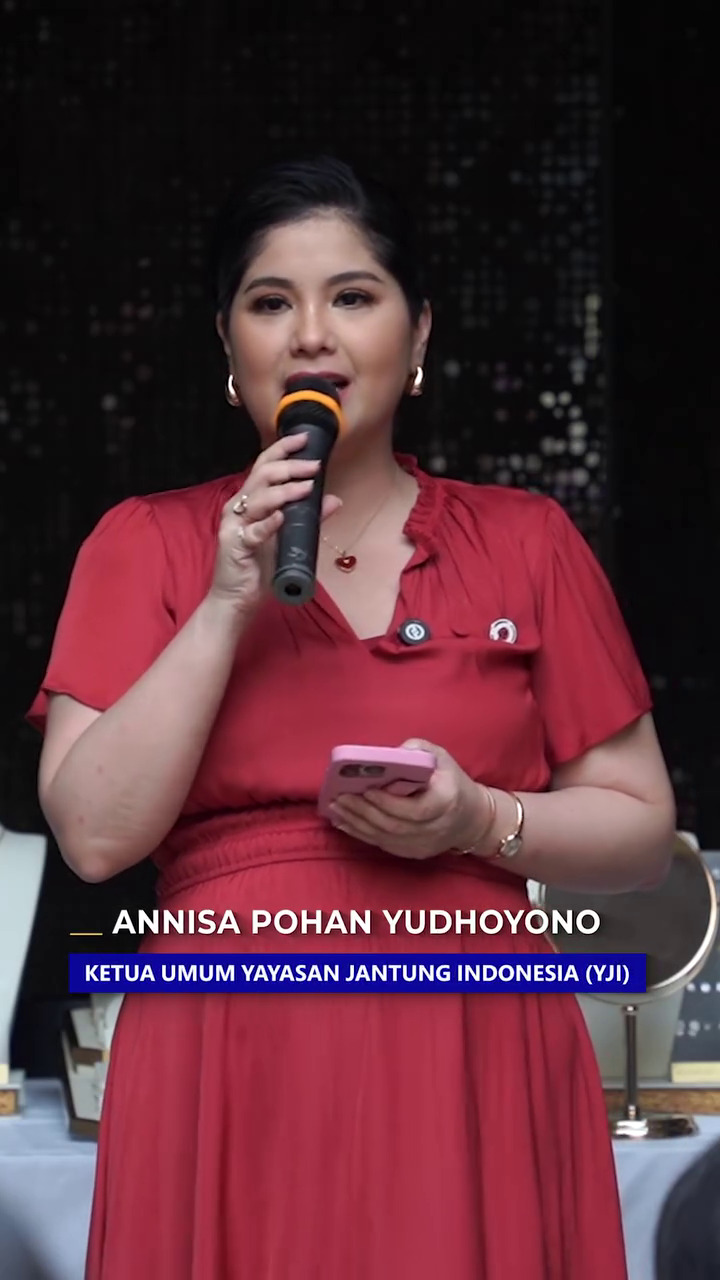 Penampilannya berbeda jadi sorotan, intip 9 potret Annisa Pohan diduga tengah hamil anak ke-2