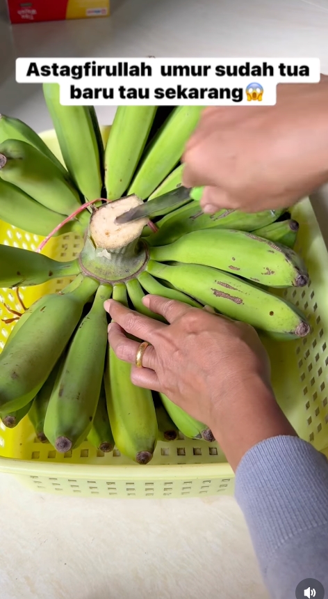 Cara alami mematangkan pisang mentah agar kuning sempurna tanpa karbit