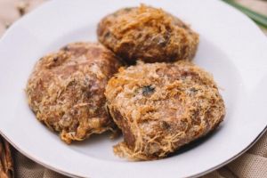 Ingin bikin perkedel tapi takut adonan hancur karena lembek? Coba pakai trik ini untuk mengatasinya