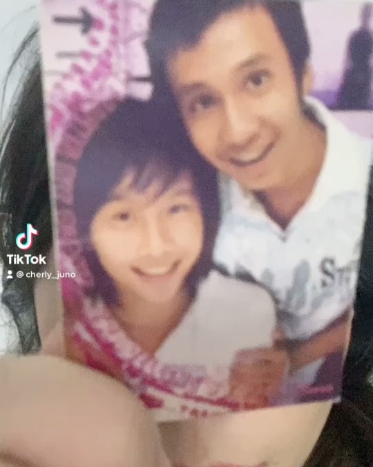 Awalnya cinta masa sekolah kini jadi pasangan sah, potret lawas 9 pasangan seleb ini bikin nostalgia