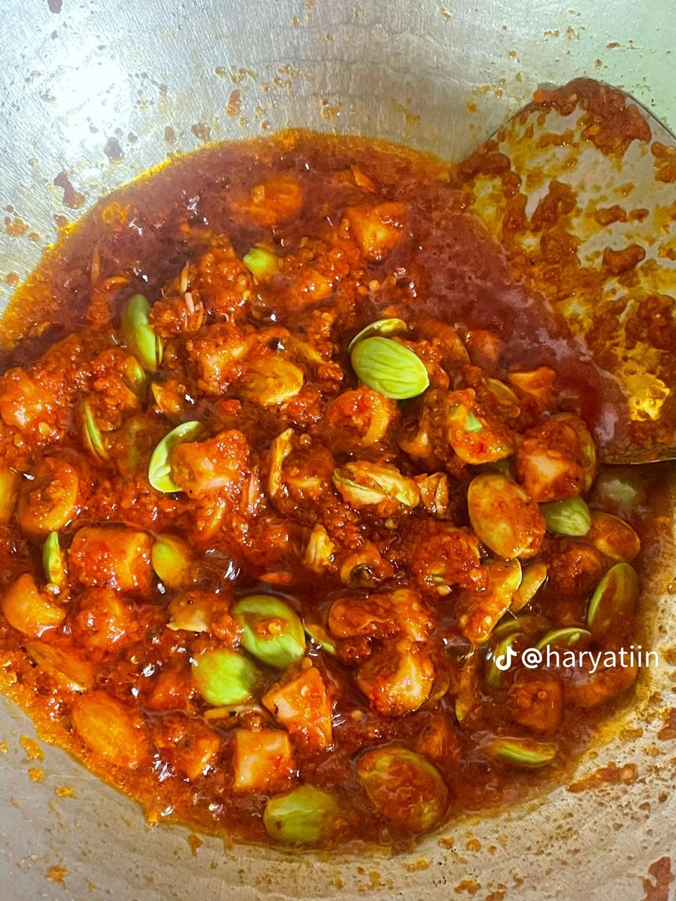 9 Resep sambal cumi asin pedas nampol, tampilannya menggoda rasanya nendang