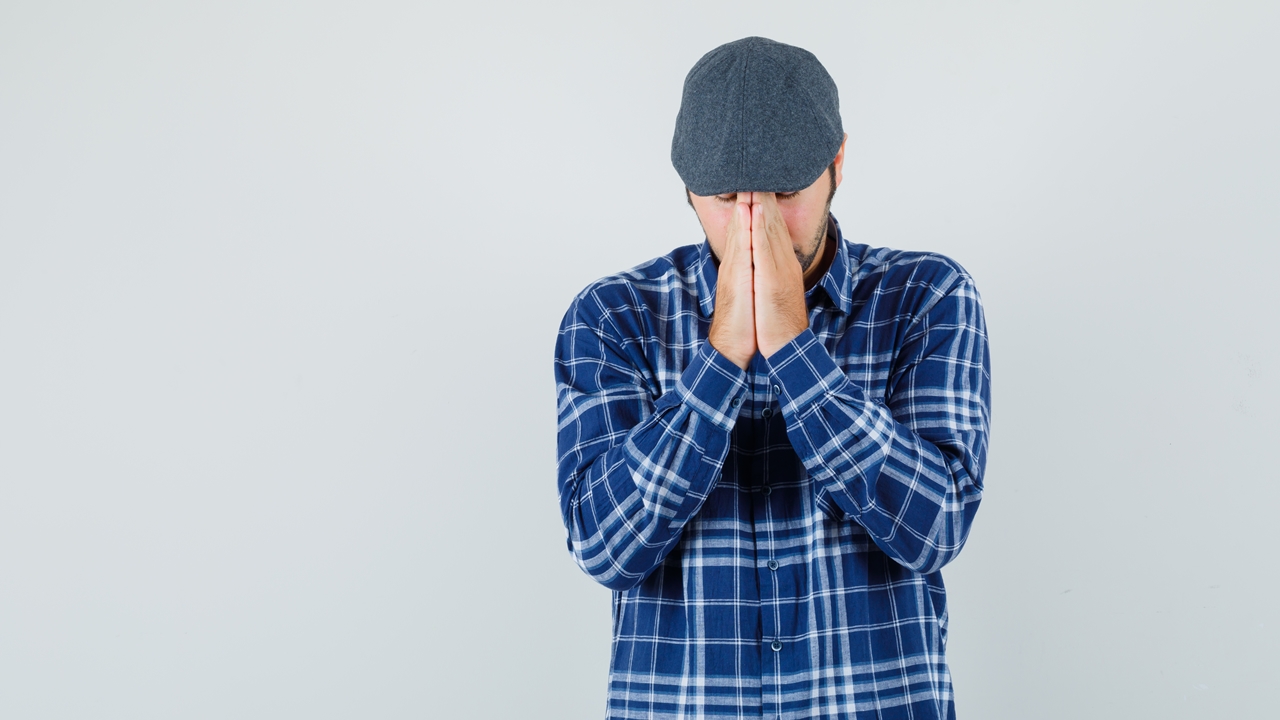 100 Kata-kata ekspresi sedih, penuh makna menenangkan hati