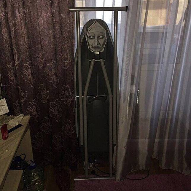 15 potret benda dikira hantu ini bikin jantung deg-degan, merinding tapi ngakak