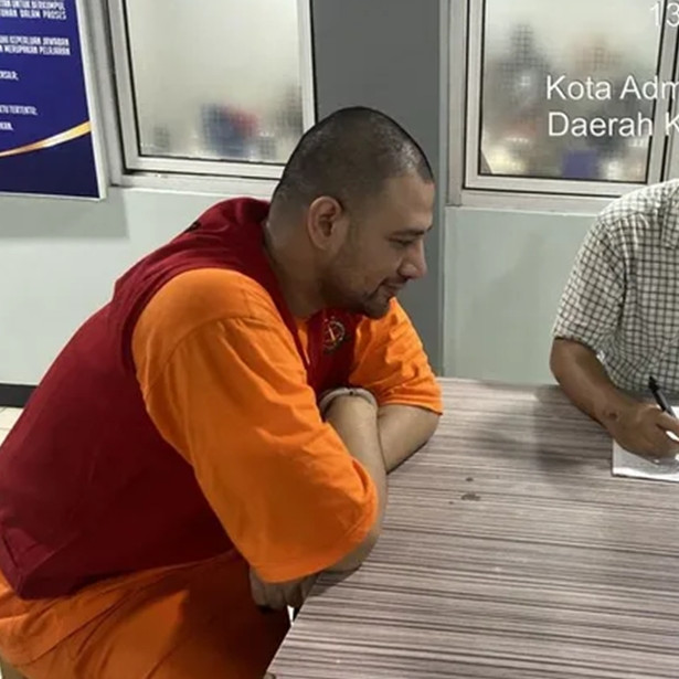 7 Potret Ammar Zoni dipindah dari Nusakambangan ke Cipinang, ditempatkan di blok high risk