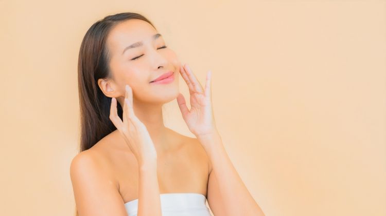 Pengin wajah glowing bak ABG? ini cara bikin wajah glowing dan tetap kencang pakai 1 sumber protein