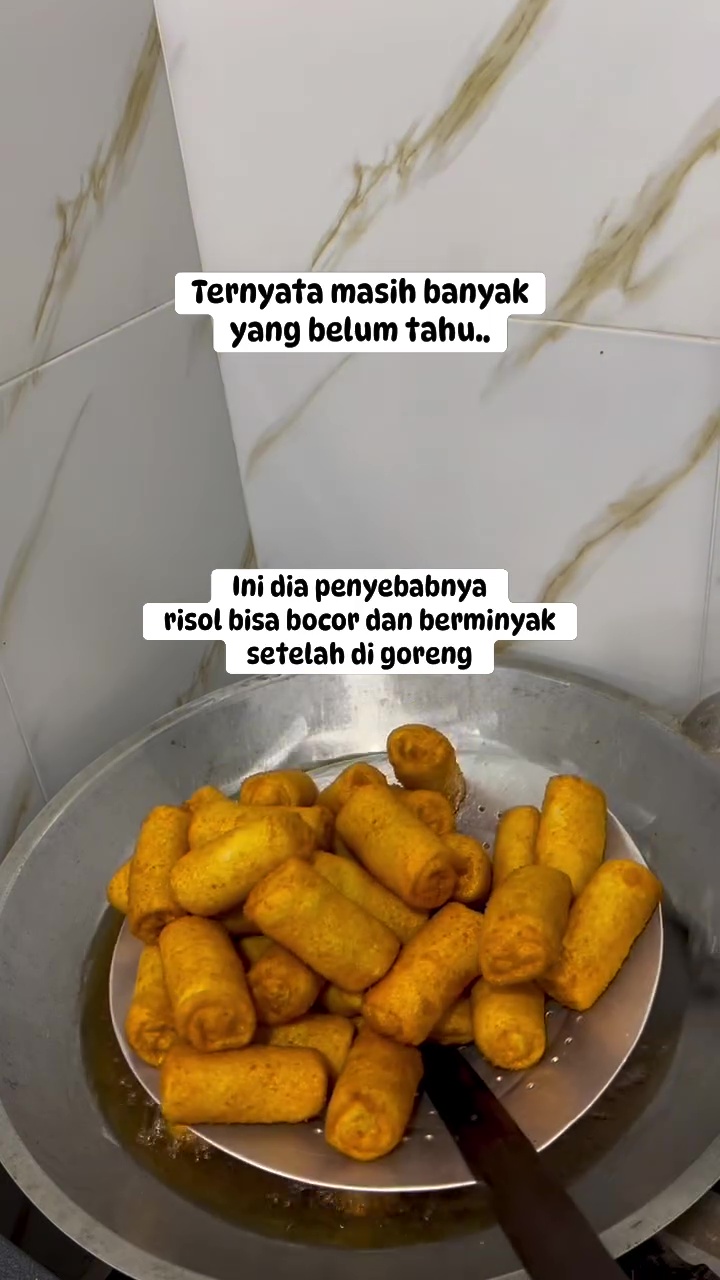Risol buatanmu sering bocor dan berminyak usai digoreng? Simak penyebab serta cara mengatasinya