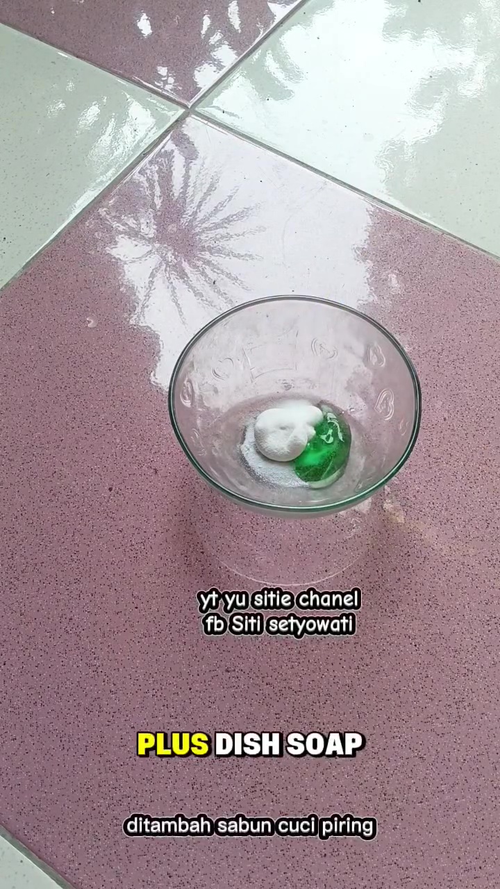 Jangan biarkan karet dan mesin blender hitam berlumut! Segera cuci pakai cara ini biar steril lagi