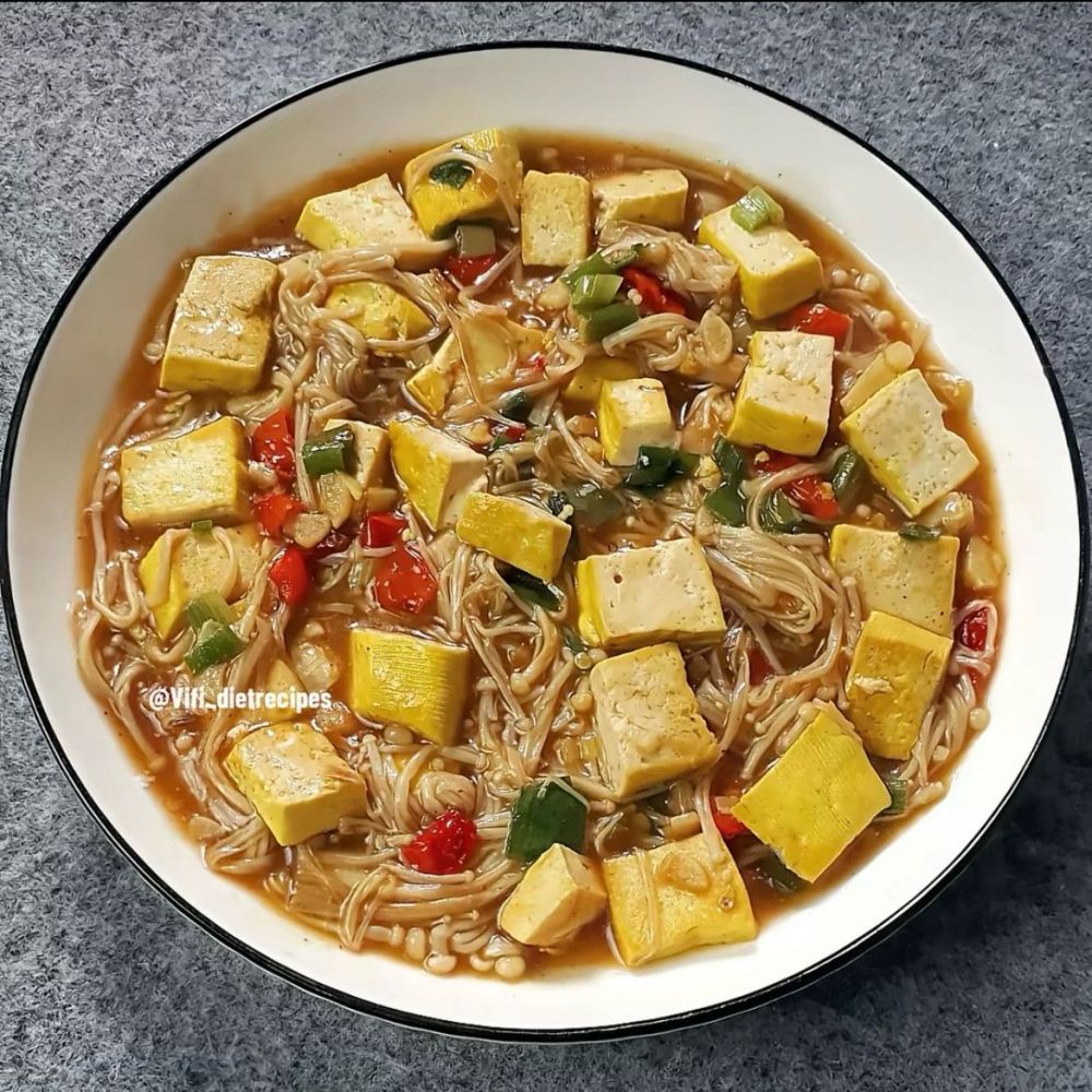 9 Resep jamur enoki pedas dari yang tumis hingga kuah, mudah dibuat dan pas untuk segala suasana