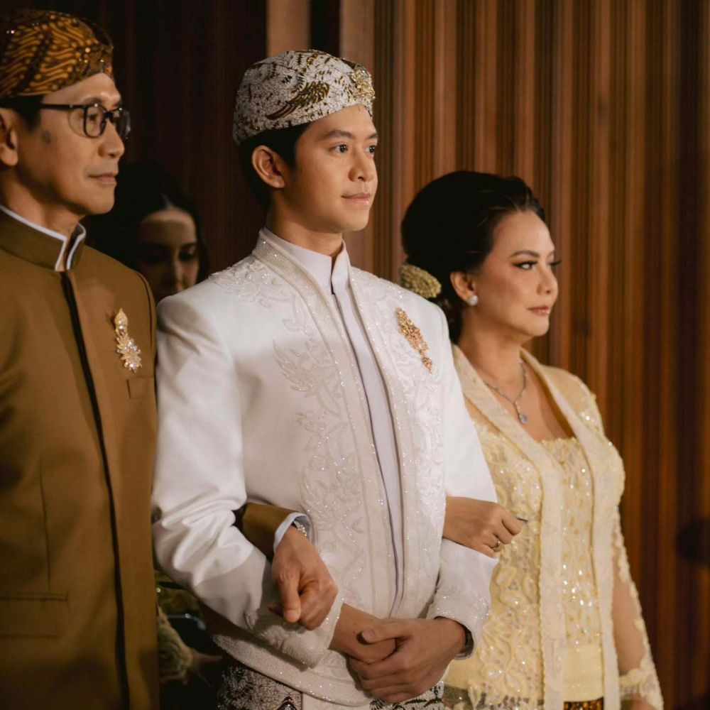 9 Potret pernikahan Tristan Juliano dengan Narrel Asmara, Addie MS ungkap pesan haru untuk anak bungsu