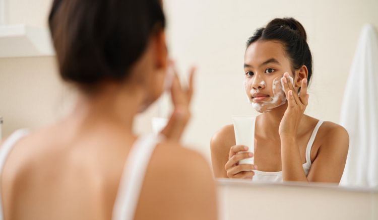 6 Rekomendasi produk Wardah untuk remaja di usia 12–18 tahun, harga terjangkau, hasil maksimal