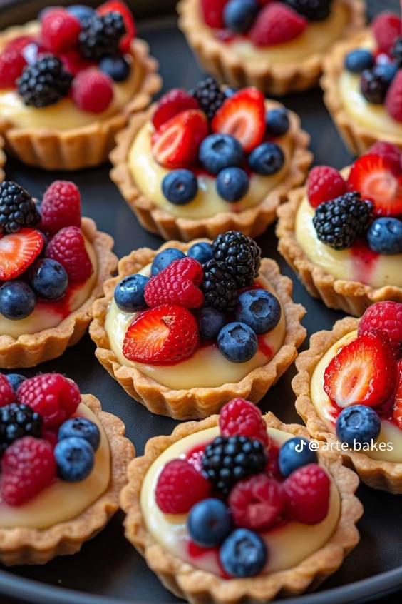 9 Inspirasi kue tart cantik dan lembut yang mudah ditiru di rumah